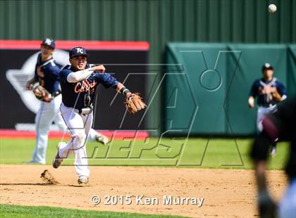 Thumbnail 2 in George Ranch vs Klein Collins (The Woodlands Tournament) photogallery.