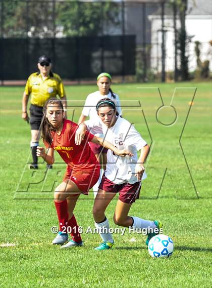 Thumbnail 2 in Sacred Heart vs Garden City photogallery.