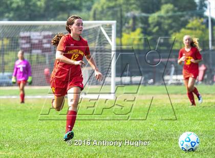 Thumbnail 3 in Sacred Heart vs Garden City photogallery.