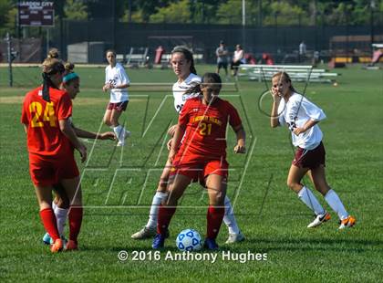Thumbnail 2 in Sacred Heart vs Garden City photogallery.