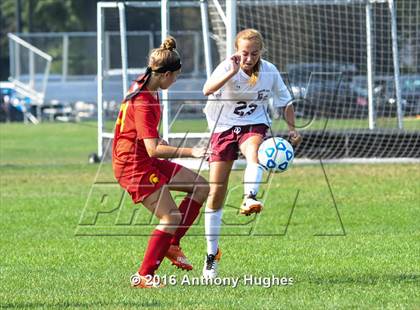 Thumbnail 1 in Sacred Heart vs Garden City photogallery.
