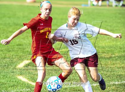 Thumbnail 2 in Sacred Heart vs Garden City photogallery.