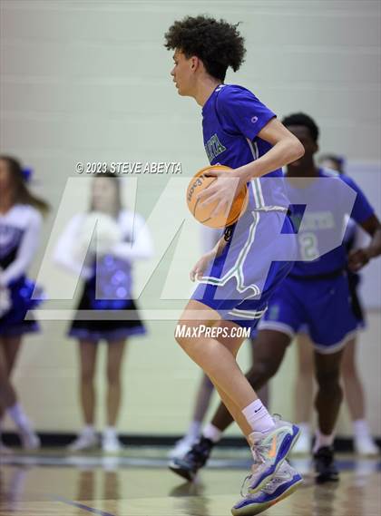 Thumbnail 2 in Grandview vs. Doherty photogallery.