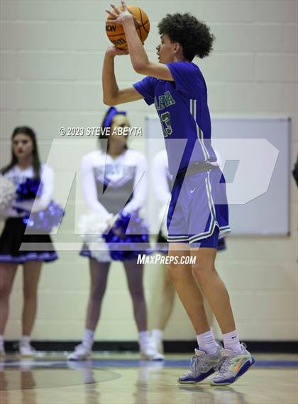 Thumbnail 1 in Grandview vs. Doherty photogallery.
