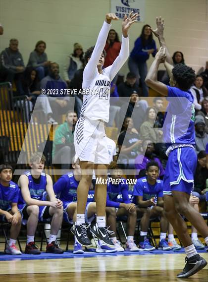 Thumbnail 3 in Grandview vs. Doherty photogallery.