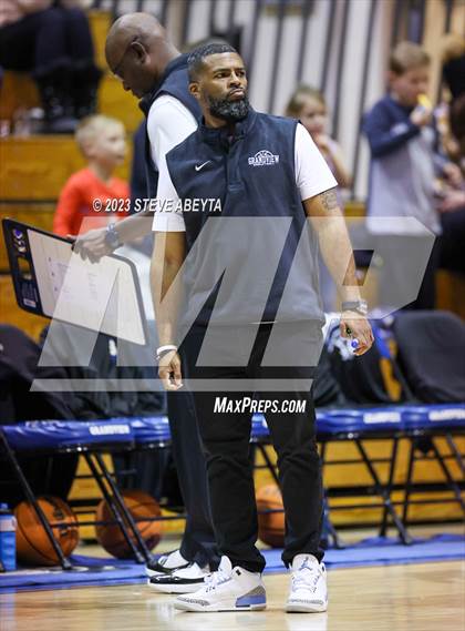 Thumbnail 3 in Grandview vs. Doherty photogallery.
