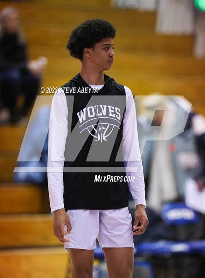 Thumbnail 2 in Grandview vs. Doherty photogallery.