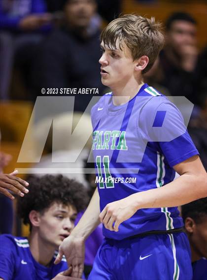 Thumbnail 1 in Grandview vs. Doherty photogallery.