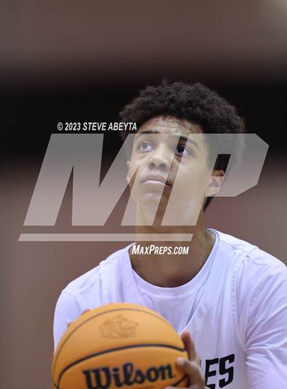 Thumbnail 3 in Grandview vs. Doherty photogallery.