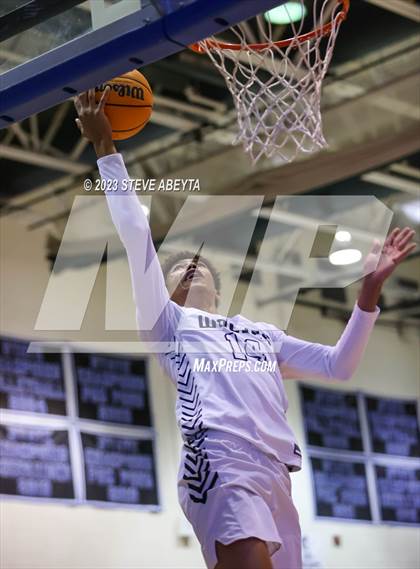 Thumbnail 1 in Grandview vs. Doherty photogallery.
