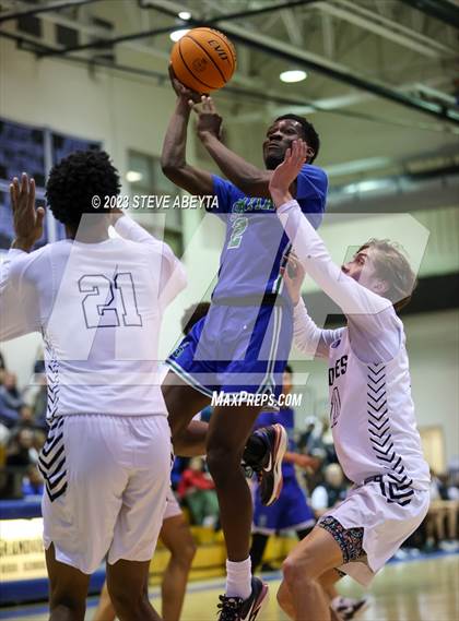Thumbnail 3 in Grandview vs. Doherty photogallery.