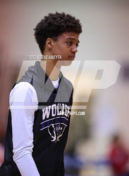 Thumbnail 1 in Grandview vs. Doherty photogallery.