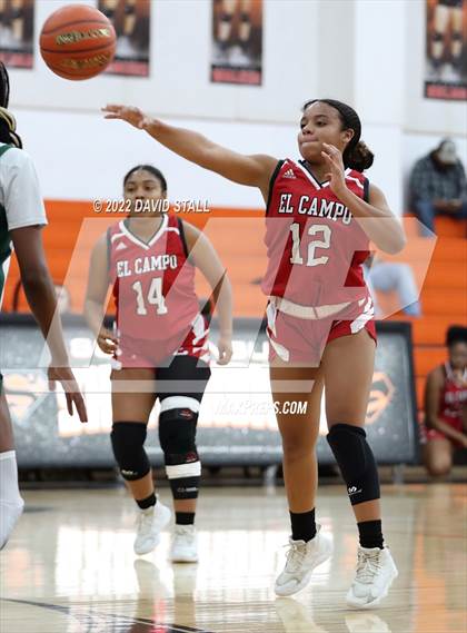 Thumbnail 3 in El Campo vs Franklin (Schulenburg Lady Horn Varsity Tournament) photogallery.