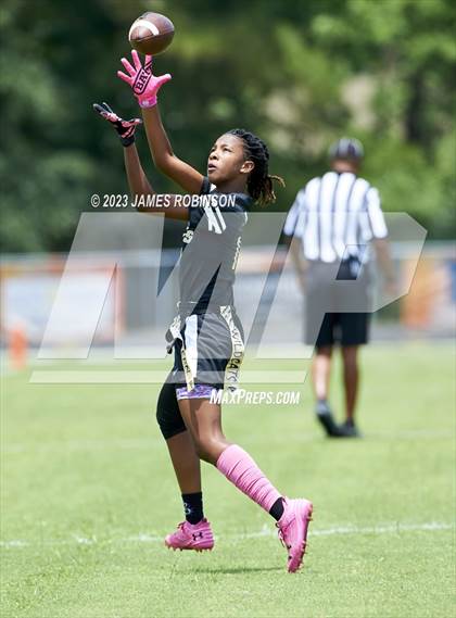 Thumbnail 2 in Fleming Island vs Western (FHSAA 2A Semifinal) photogallery.