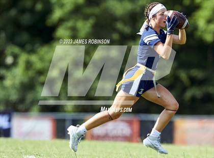Thumbnail 3 in Fleming Island vs Western (FHSAA 2A Semifinal) photogallery.
