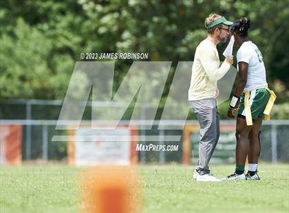 Thumbnail 2 in Fleming Island vs Western (FHSAA 2A Semifinal) photogallery.