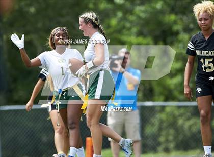 Thumbnail 3 in Fleming Island vs Western (FHSAA 2A Semifinal) photogallery.