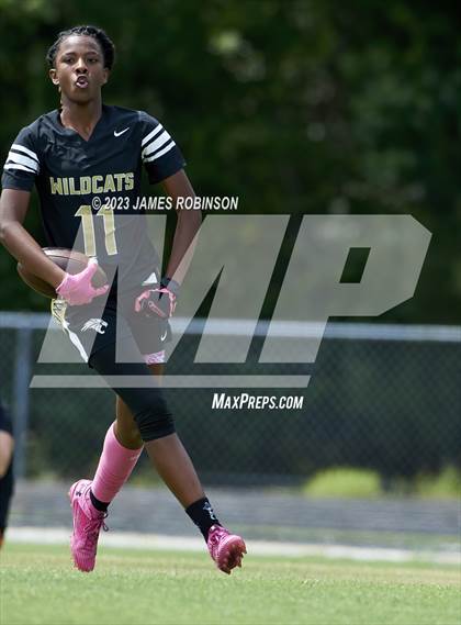 Thumbnail 2 in Fleming Island vs Western (FHSAA 2A Semifinal) photogallery.