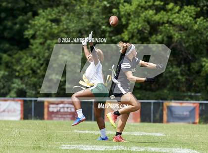Thumbnail 3 in Fleming Island vs Western (FHSAA 2A Semifinal) photogallery.