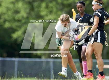 Thumbnail 3 in Fleming Island vs Western (FHSAA 2A Semifinal) photogallery.