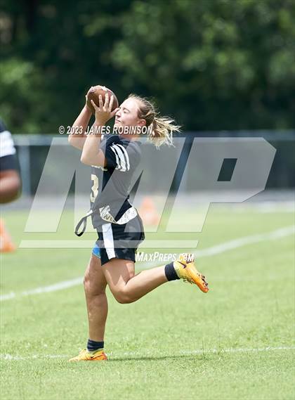 Thumbnail 1 in Fleming Island vs Western (FHSAA 2A Semifinal) photogallery.