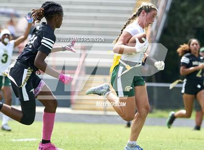 Thumbnail 2 in Fleming Island vs Western (FHSAA 2A Semifinal) photogallery.