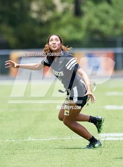 Thumbnail 1 in Fleming Island vs Western (FHSAA 2A Semifinal) photogallery.