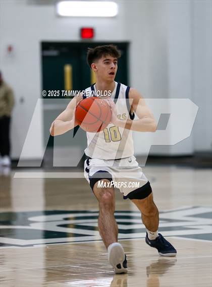 Thumbnail 2 in Union Hill @ Perrin-Whitt (UIL Basketball 1A D1 Region 3 Area) photogallery.