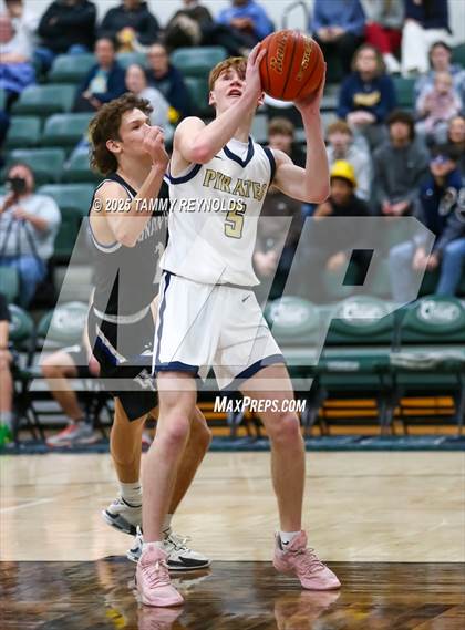 Thumbnail 2 in Union Hill @ Perrin-Whitt (UIL Basketball 1A D1 Region 3 Area) photogallery.