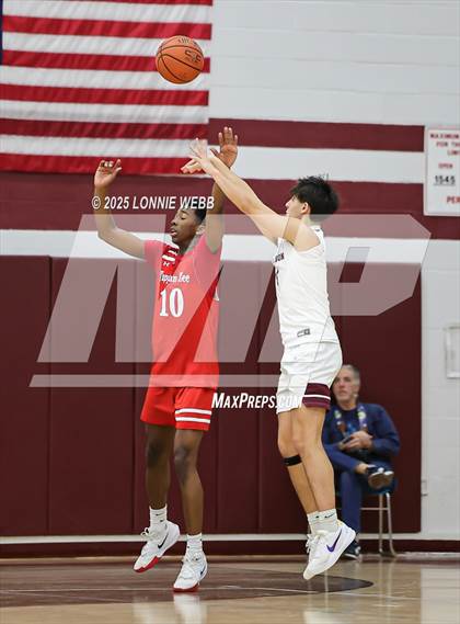 Thumbnail 3 in Tappan Zee @ Harrison photogallery.