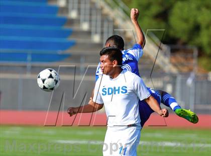 Thumbnail 3 in Central v. San Diego (San Diego City Tournament) photogallery.