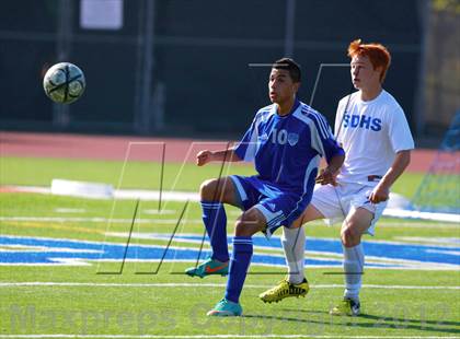 Thumbnail 2 in Central v. San Diego (San Diego City Tournament) photogallery.