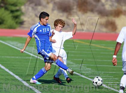 Thumbnail 3 in Central v. San Diego (San Diego City Tournament) photogallery.