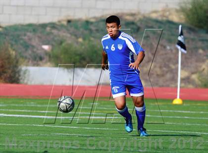 Thumbnail 2 in Central v. San Diego (San Diego City Tournament) photogallery.