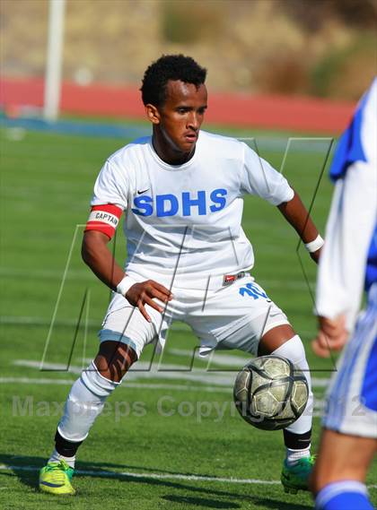 Thumbnail 2 in Central v. San Diego (San Diego City Tournament) photogallery.