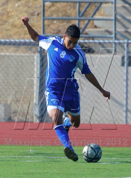 Thumbnail 1 in Central v. San Diego (San Diego City Tournament) photogallery.