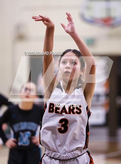 Thumbnail 2 in Mendota @ Selma photogallery.