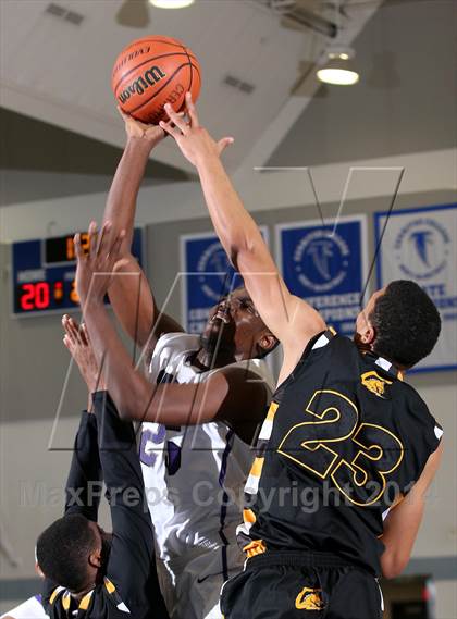 Thumbnail 2 in Clark vs. St. Anthony (Cavalier Classic) photogallery.