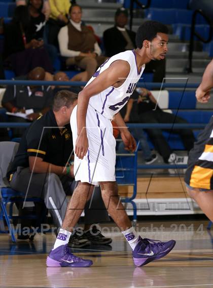 Thumbnail 2 in Clark vs. St. Anthony (Cavalier Classic) photogallery.