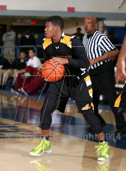Thumbnail 2 in Clark vs. St. Anthony (Cavalier Classic) photogallery.