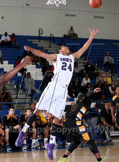 Thumbnail 3 in Clark vs. St. Anthony (Cavalier Classic) photogallery.
