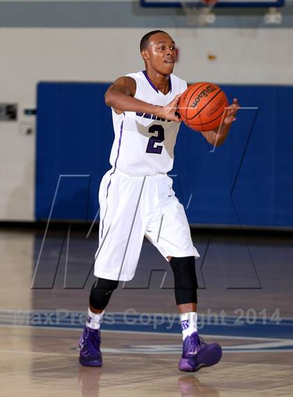 Thumbnail 1 in Clark vs. St. Anthony (Cavalier Classic) photogallery.
