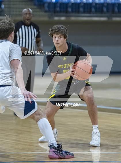 Thumbnail 3 in Truman vs Rock Bridge (Twelve Courts of Christmas) photogallery.