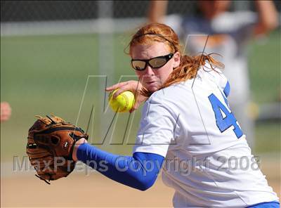 Thumbnail 2 in Mt. Carmel @ Rancho Bernardo photogallery.