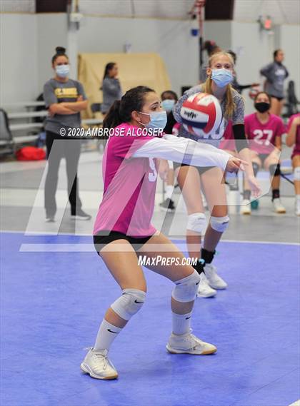 Thumbnail 2 in Shadow Creek vs St. Agnes Academy photogallery.