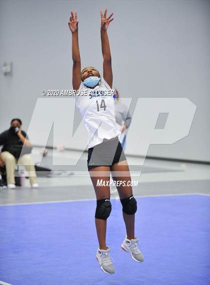 Thumbnail 1 in Shadow Creek vs St. Agnes Academy photogallery.