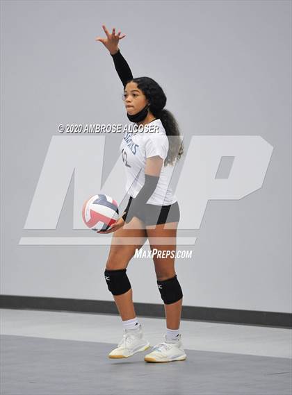 Thumbnail 2 in Shadow Creek vs St. Agnes Academy photogallery.
