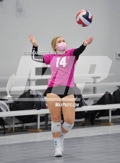 Thumbnail 3 in Shadow Creek vs St. Agnes Academy photogallery.