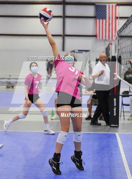 Thumbnail 3 in Shadow Creek vs St. Agnes Academy photogallery.