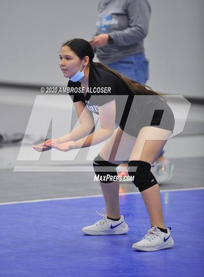 Thumbnail 2 in Shadow Creek vs St. Agnes Academy photogallery.